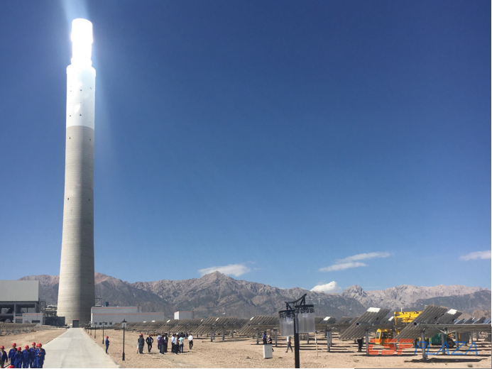 中控青海德令哈光熱發(fā)電項目(塔式光熱發(fā)電).png