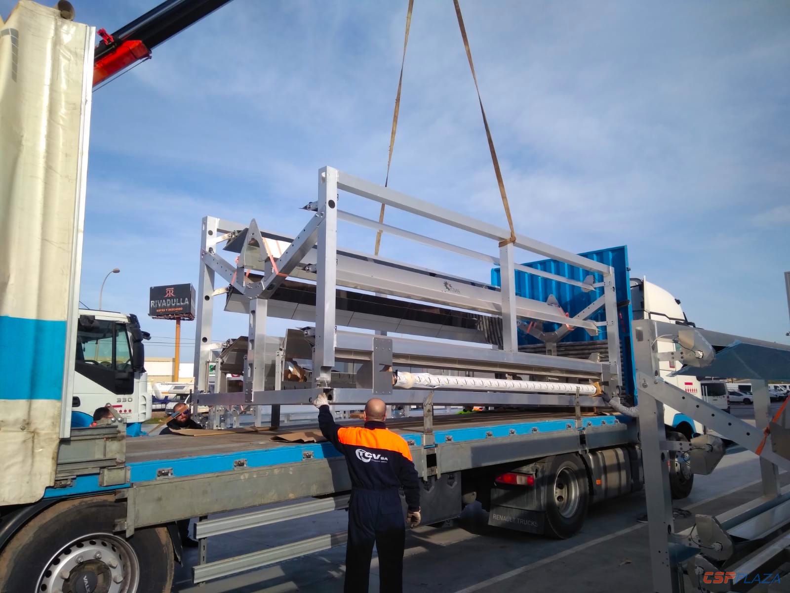 1598254803991492.jpeg truck-solar-module.jpeg